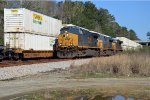 CSX 7007 heading south 